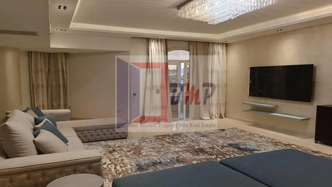 شقة فاخرة للإيجار بتسهيلات مميزة
