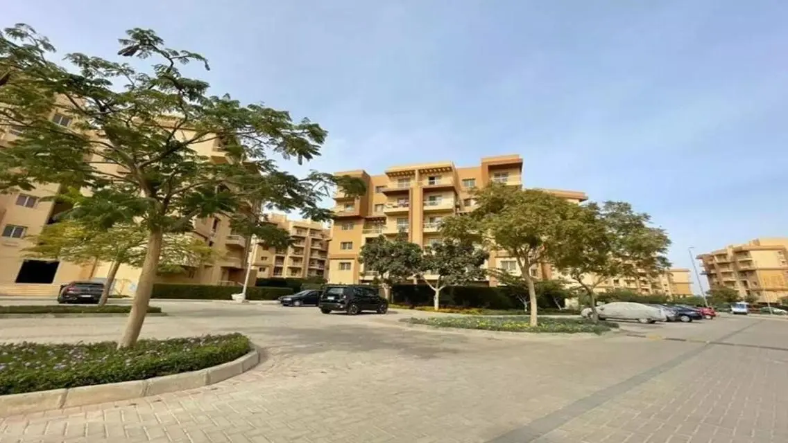 Luxury Apartment in Ashgar City