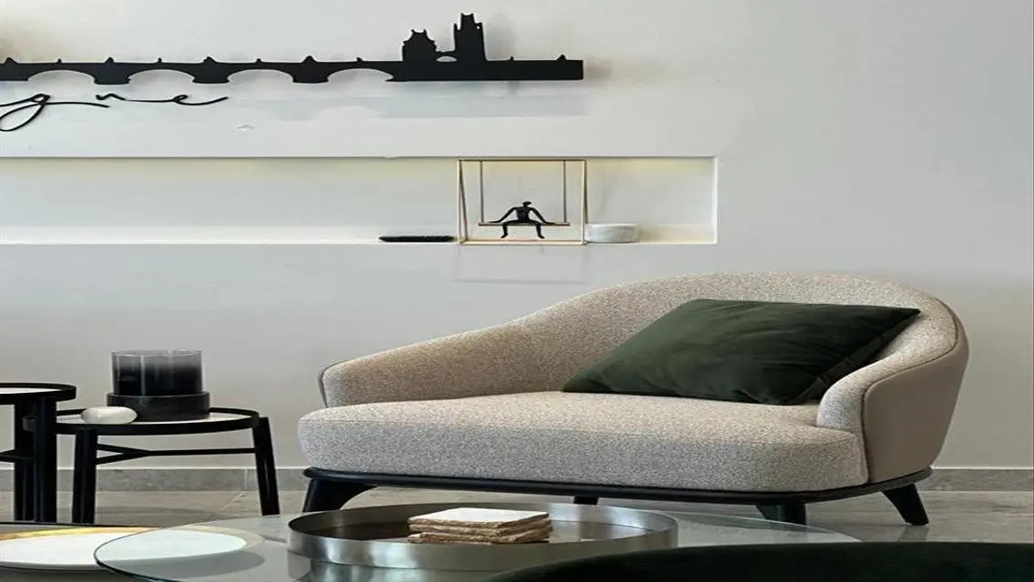 Location: Eastown SODIC – Fully Furnished 2-Bedroo