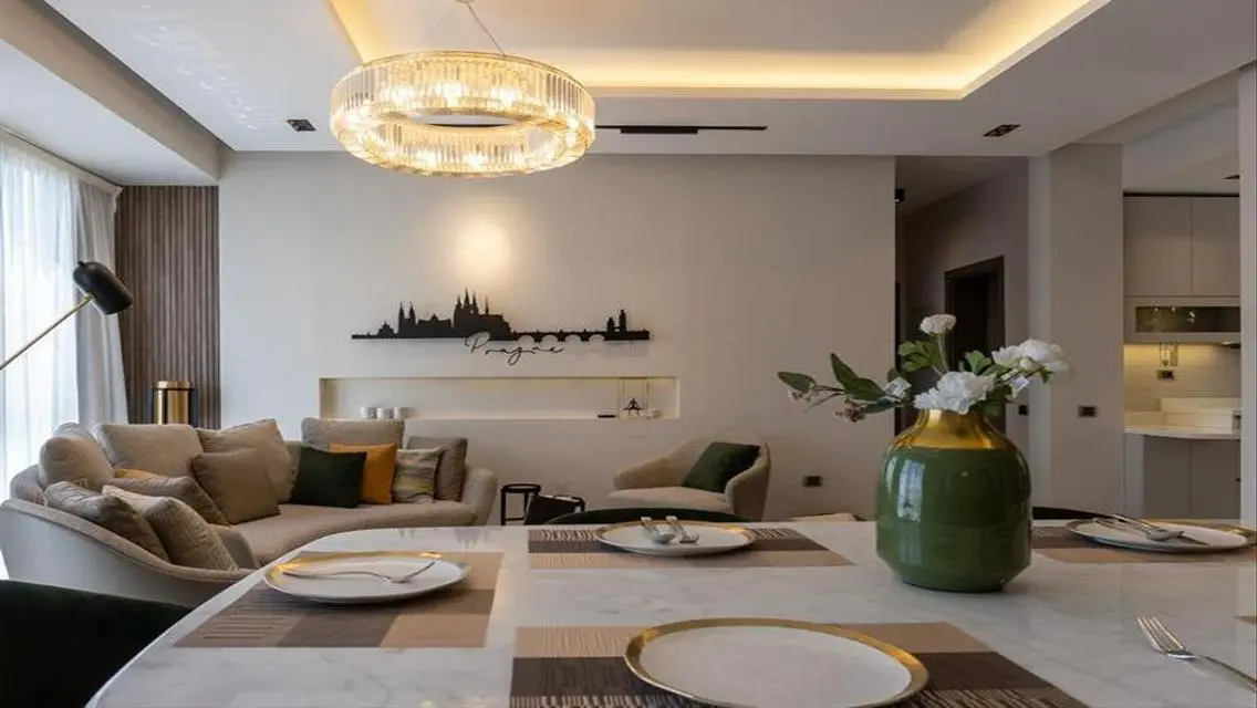 Location: Eastown SODIC – Fully Furnished 2-Bedroo