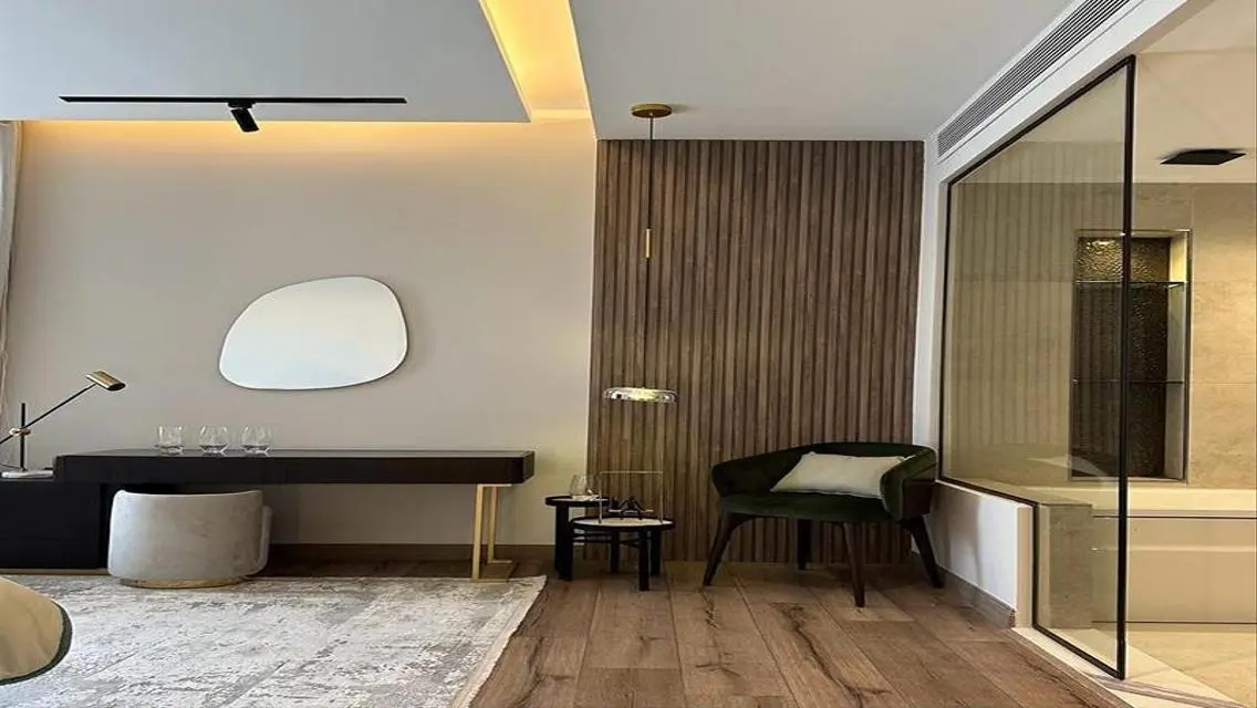 Location: Eastown SODIC – Fully Furnished 2-Bedroo