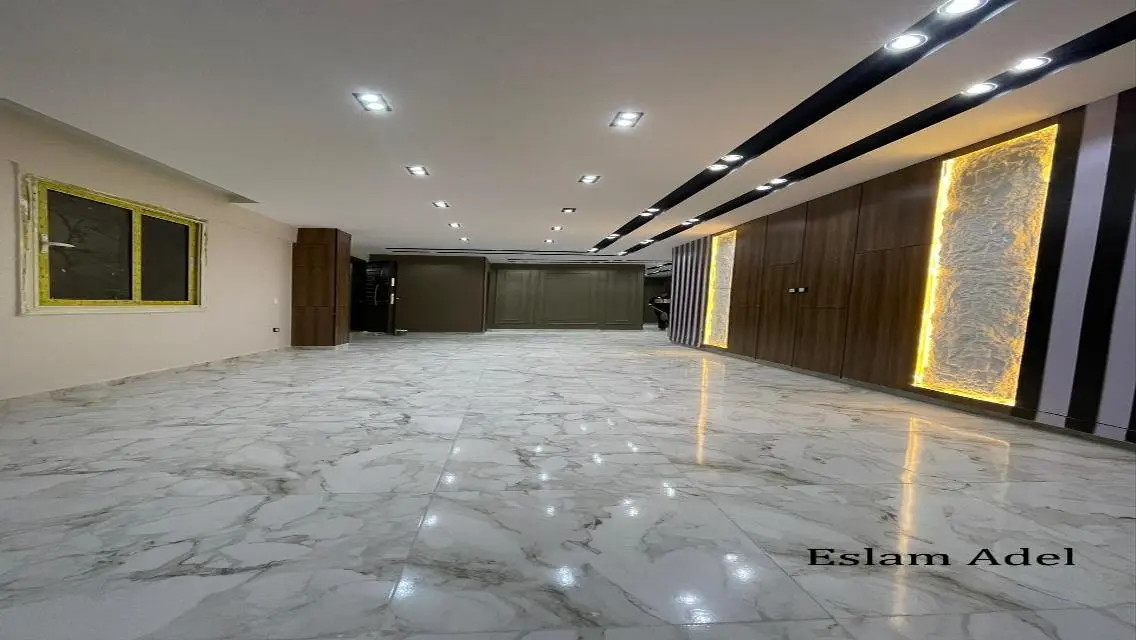 شقة للبيع بحدائق الاهرام ارضي بحديقه ٢٠٠متر