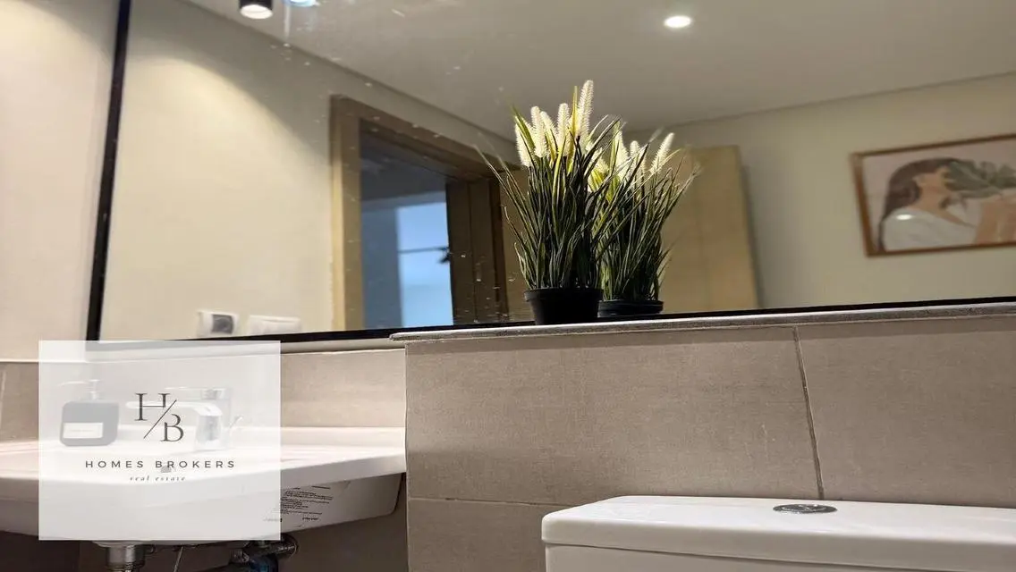 Hotel 3bd apartment first use in mivida 2200 USD