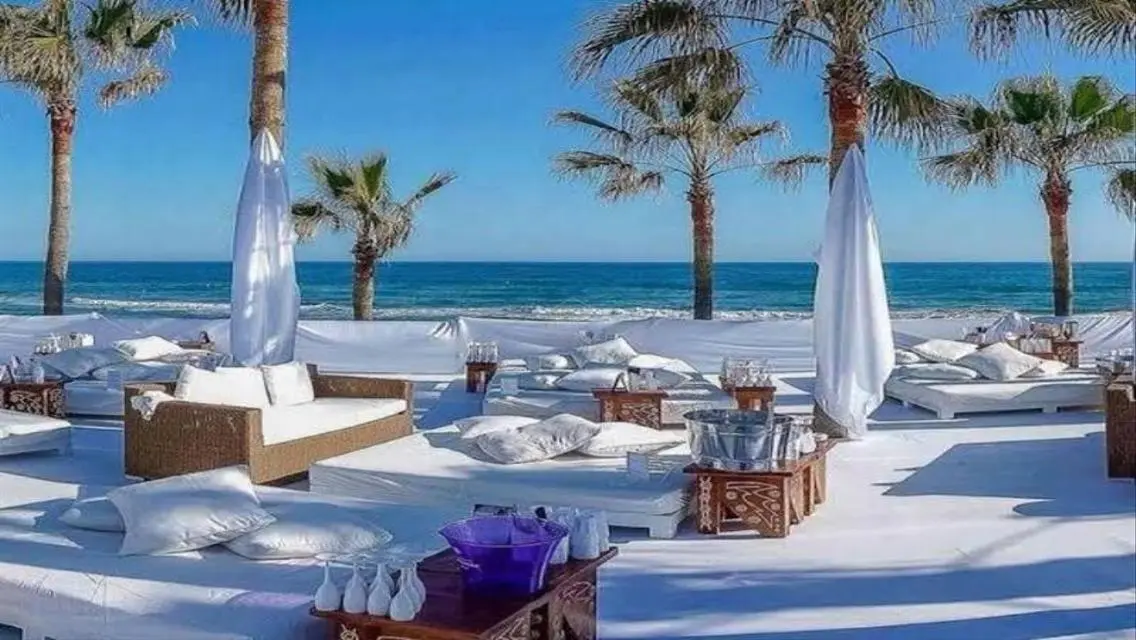 توين هاوس325م مفروشه للبيع ف مراسي الساحل الشمالي