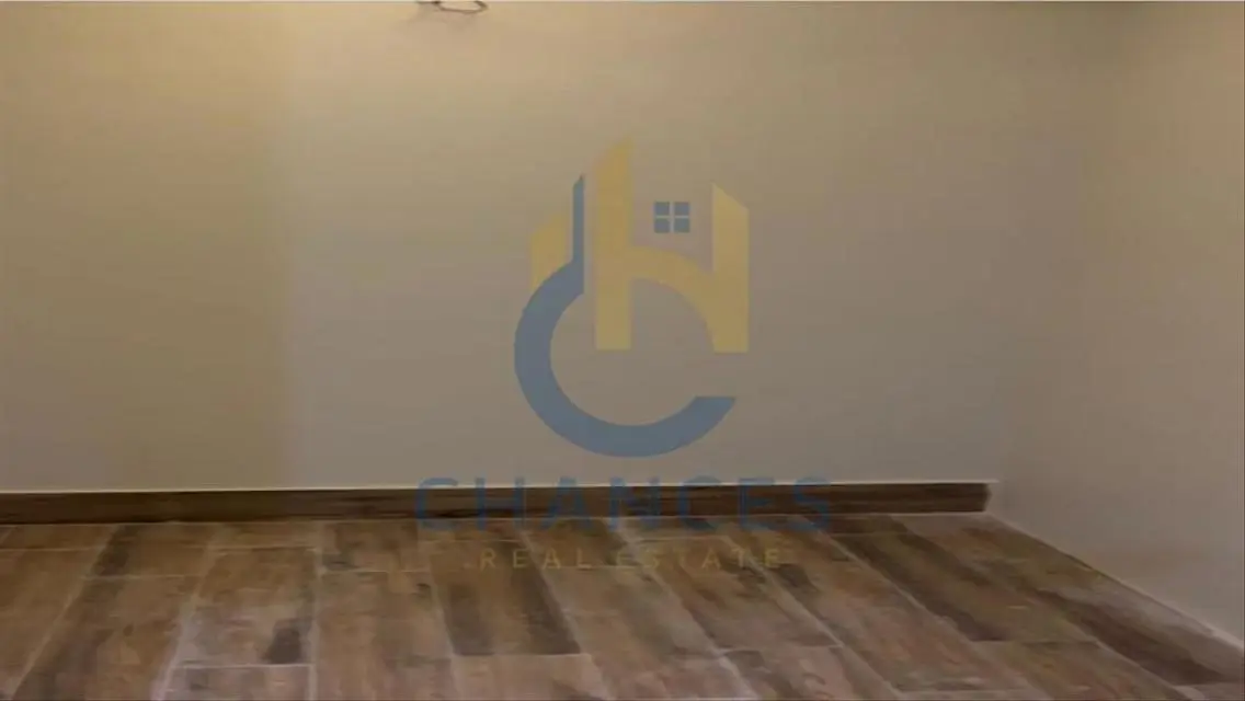 شقة رائعة للبيع في قلب المدينة