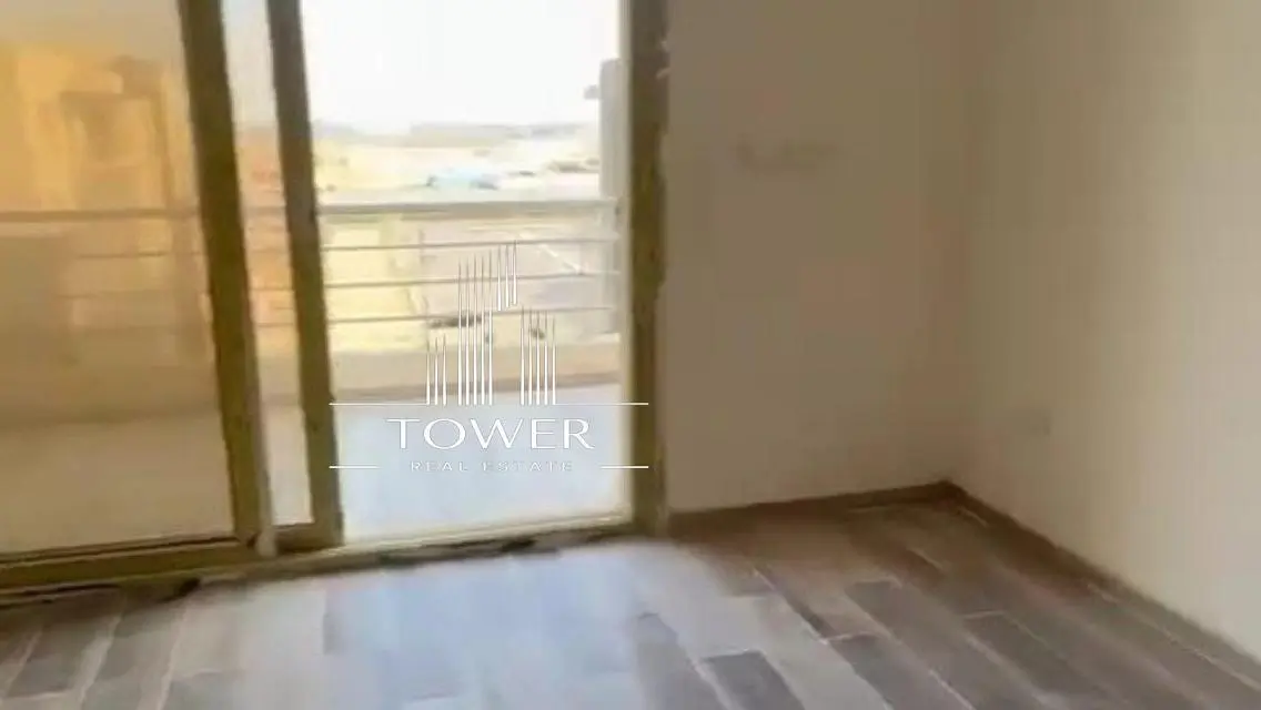شقة مميزة 140م للأيجار الفاضى بكمبوند جنة زايد 2
