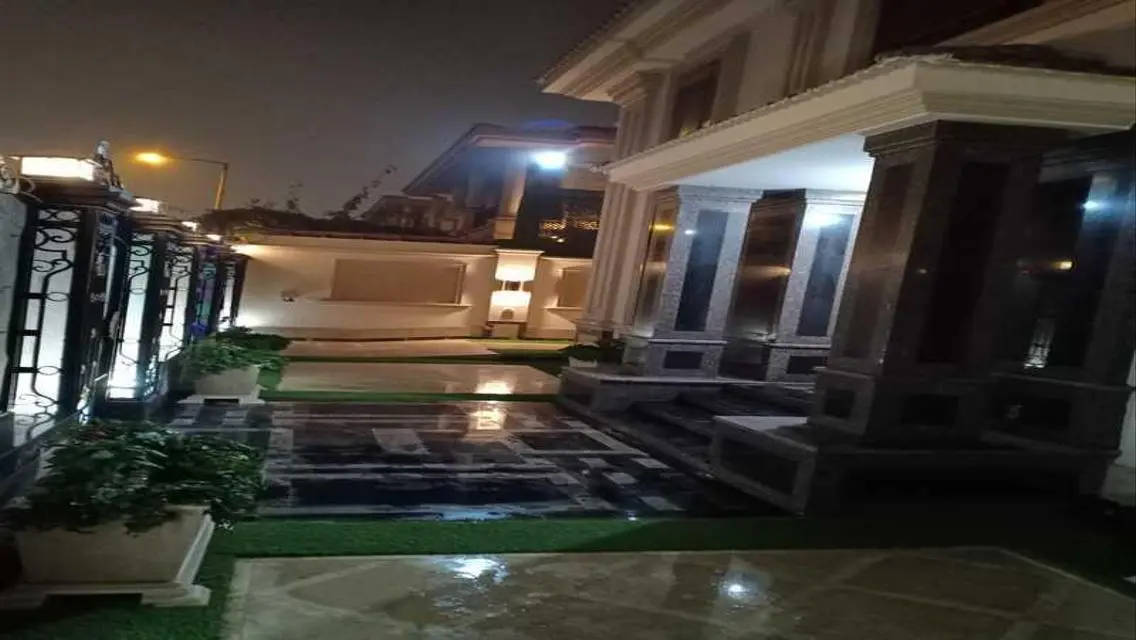 ارقي واكبر فيلا للبيع في اجمل مراحل الرحاب