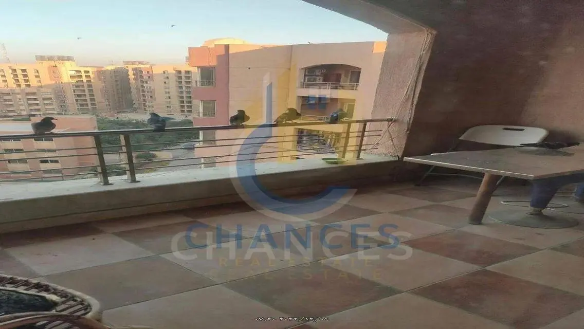 شقة فاخرة للبيع في فرص للإسكان