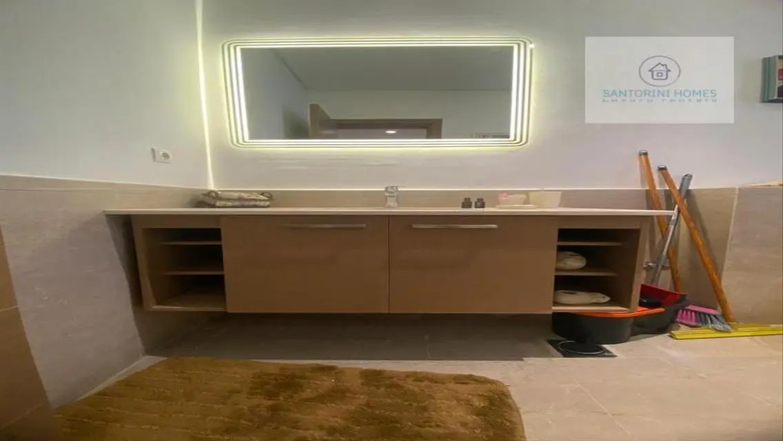 Luxury Apartment for Rent in Santorini