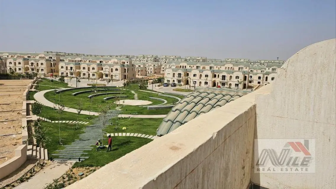 شقه كمبوند لافينير صبور فيو لاند سكيب بسعر لقطة