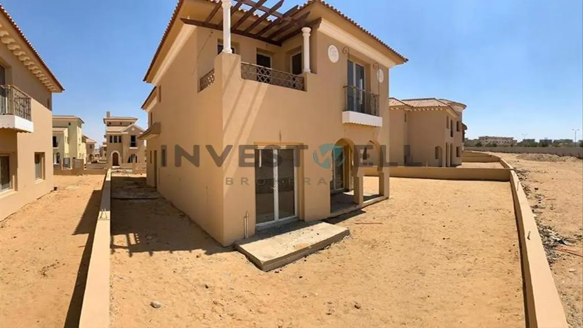 Luxury Apartment with 290 Square Meters and Private Garden