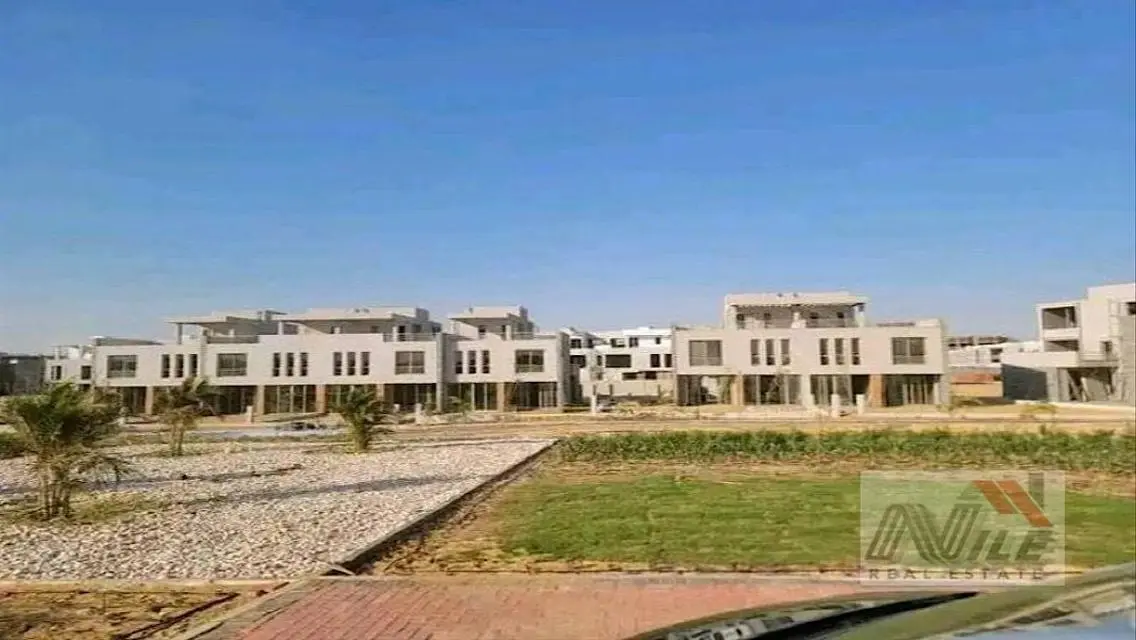 شقة غرفتين نوم للبيع  فيو لاند سكيب بسعر لقطة
