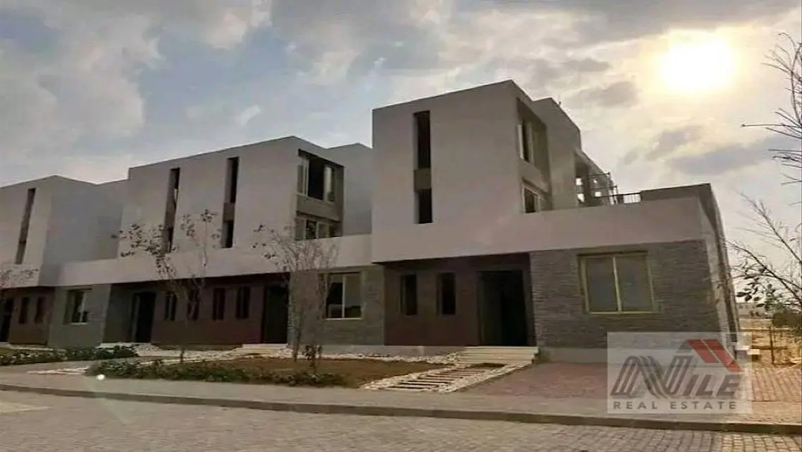 شقة غرفتين نوم للبيع  فيو لاند سكيب بسعر لقطة