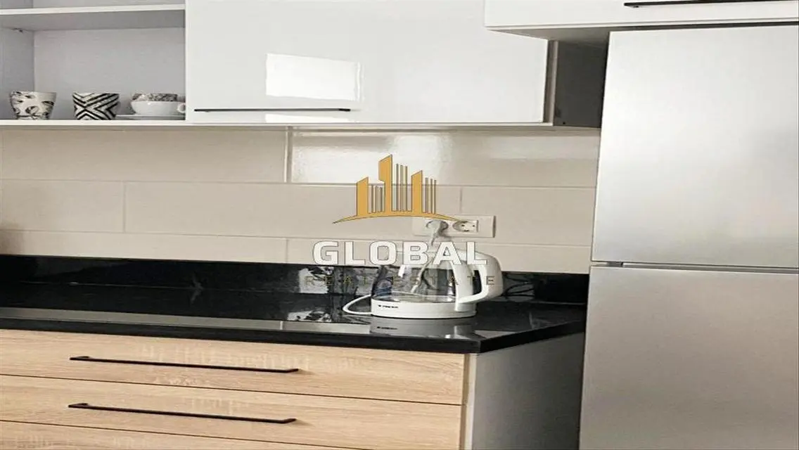 Fully Furnished Apartment 2 masters with View pool