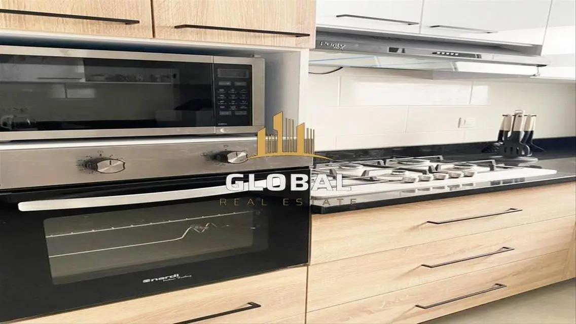 Fully Furnished Apartment 2 masters with View pool