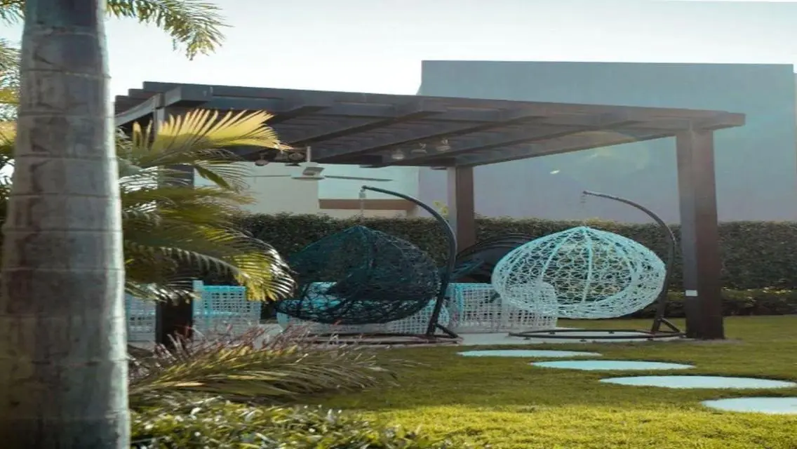 Luxury Villa for Sale with Private Pool and Garden