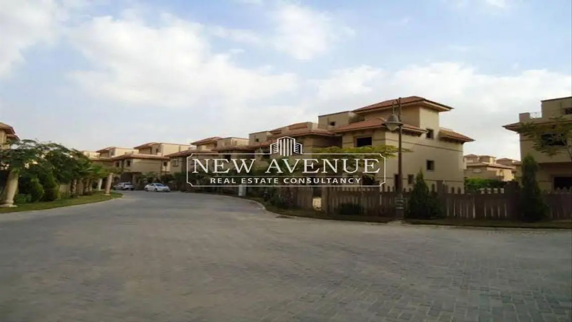 Delivered twinhouse prime location in moon valley 2