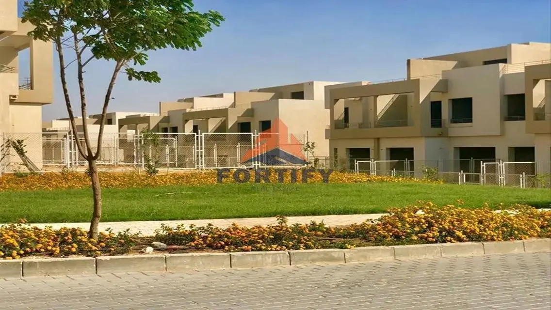ارخص تاون هاوس للبيع في بالم هيلز وود فيل