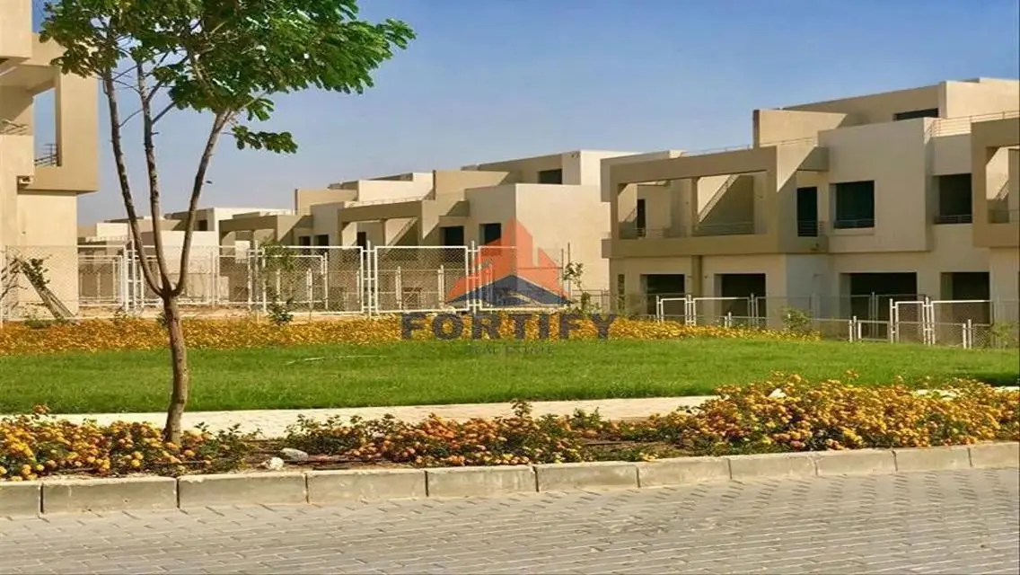 ارخص تاون هاوس للبيع في بالم هيلز وود فيل