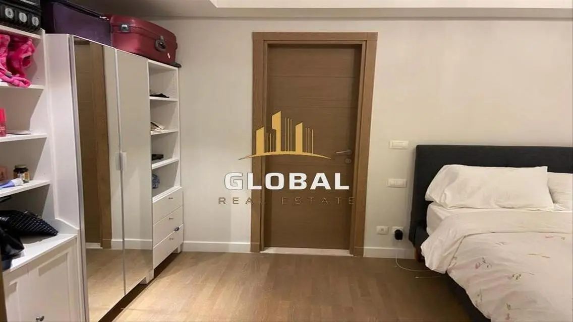 Fully furnished Apartment 2 bed with view pool