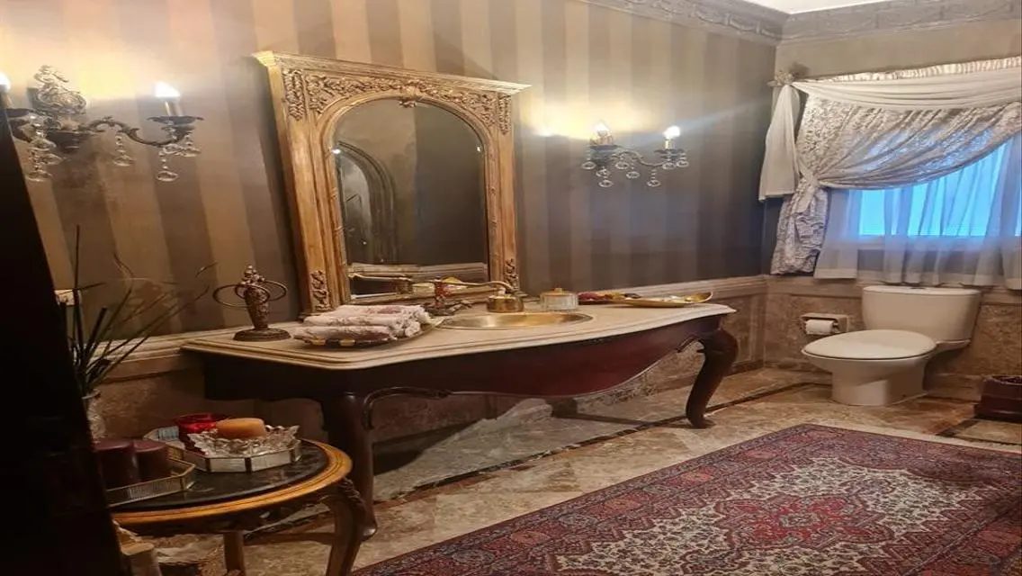 فيلا فاخرة في كومبوند رويال هيلز