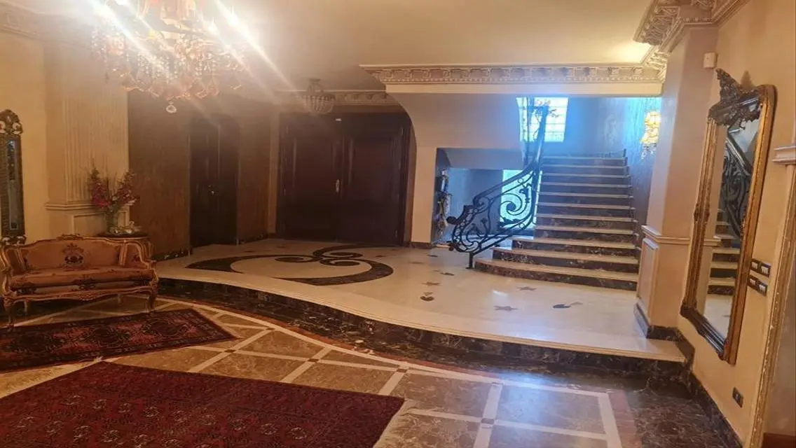 فيلا فاخرة في كومبوند رويال هيلز