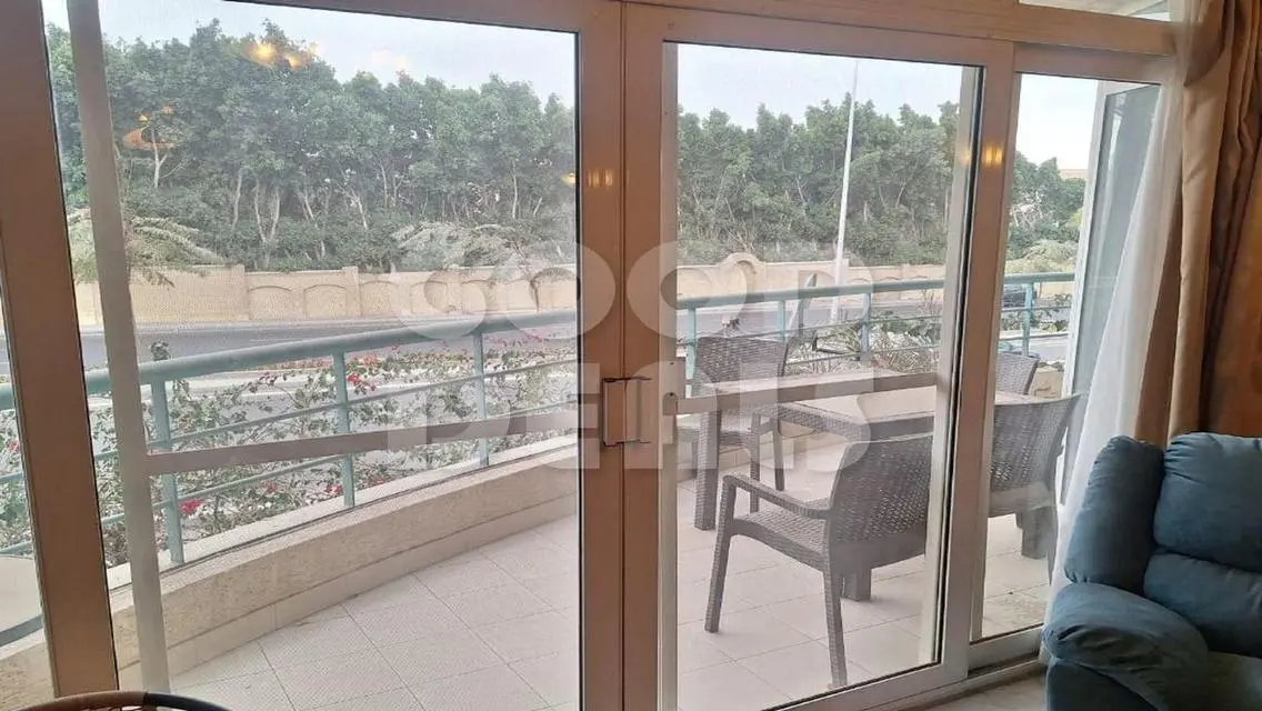 شقة فاخرة للبيع بمساحة 180 متر