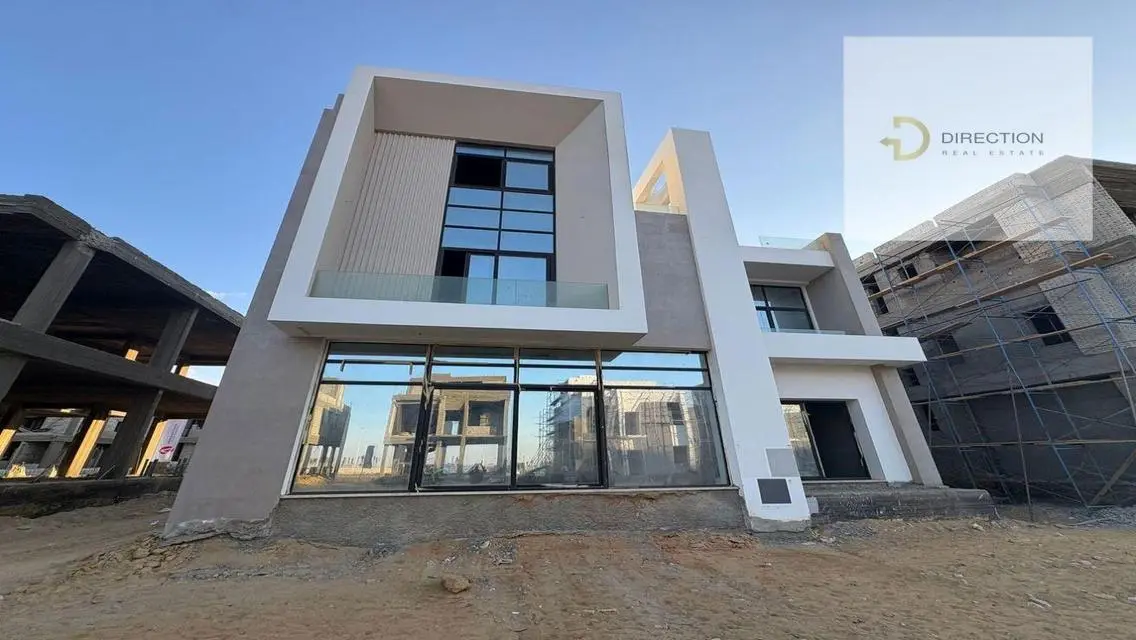 Luxury Villa with Stunning Views for Sale