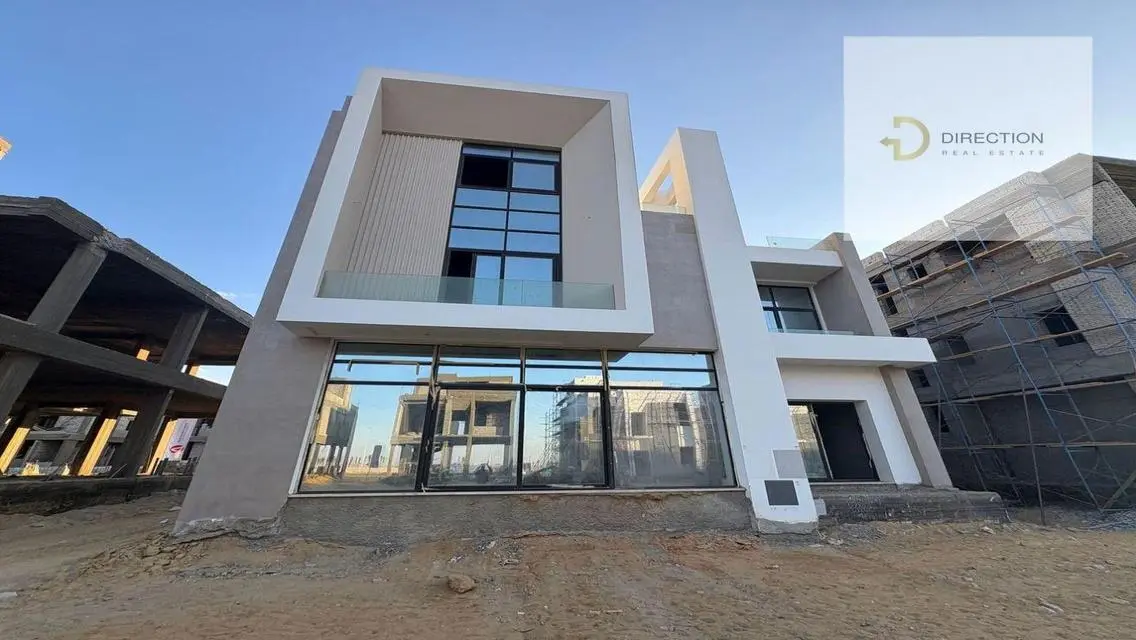 Luxury Villa with Stunning Views for Sale