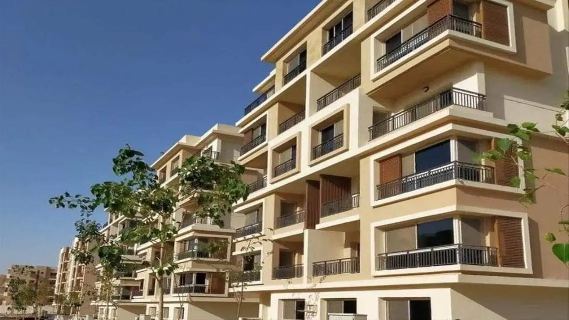 شقة فاخرة بمساحة واسعة وامتيازات رائعة