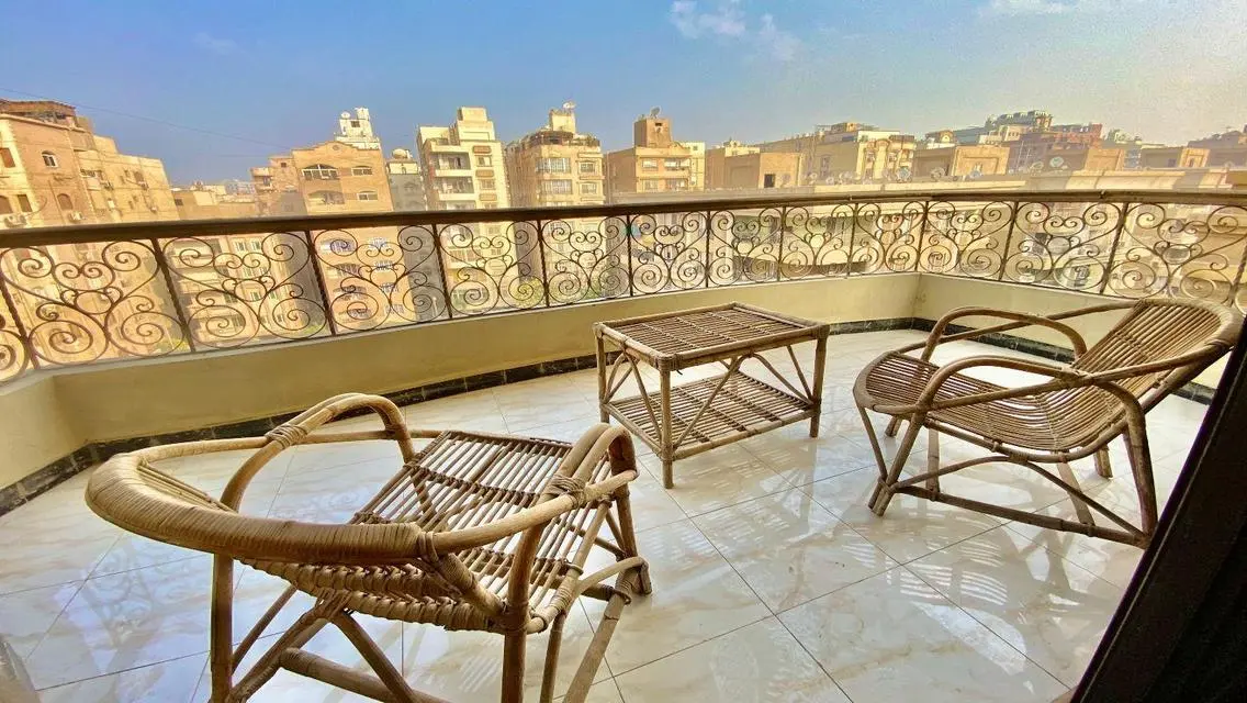 200 sqm Apartment for Sale with Balcony and Covered Parking