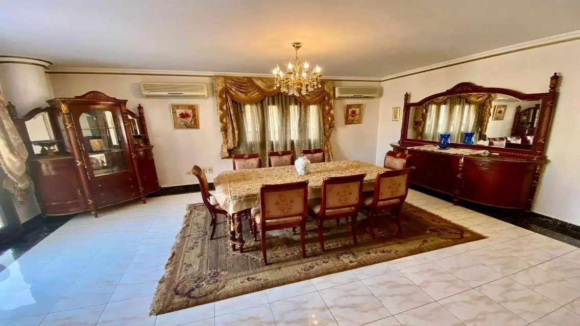 200 sqm Apartment for Sale with Balcony and Covered Parking