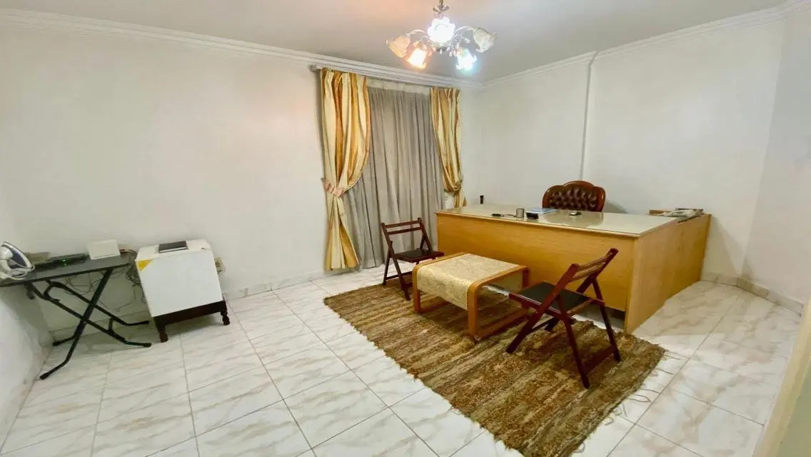 200 sqm Apartment for Sale with Balcony and Covered Parking