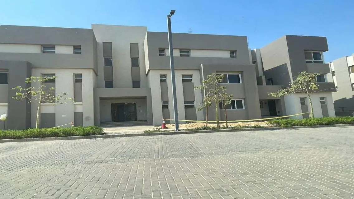Luxury Villa for Sale with Stunning Lake View