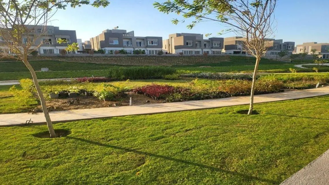 Luxury Villa for Sale with Stunning Lake View