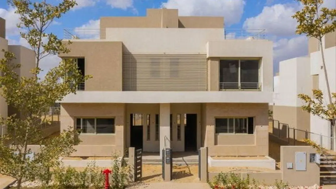 Luxury Villa with Private Garden and Shared Pool