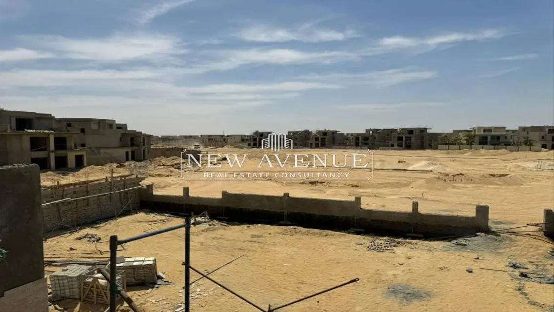 عقار فاخر للبيع في قلب المدينة