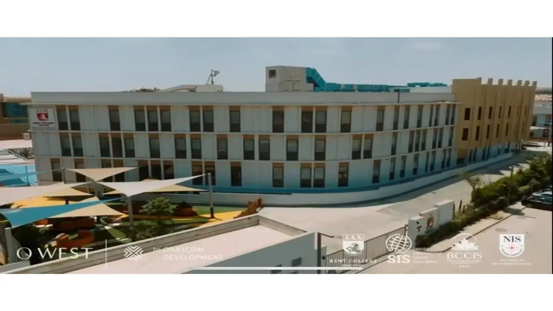 شقة فاخرة مع مرافق متكاملة في Owest