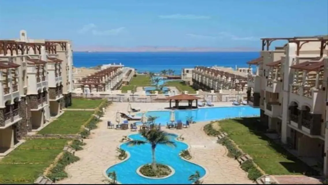 Luxury Apartment for Sale - 320 sqm in Prime Location