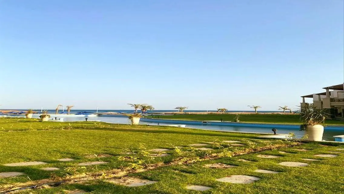 Luxury Apartment for Sale - 320 sqm in Prime Location