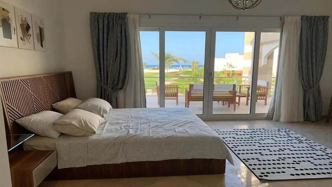 Luxury Apartment for Sale - 320 sqm in Prime Location