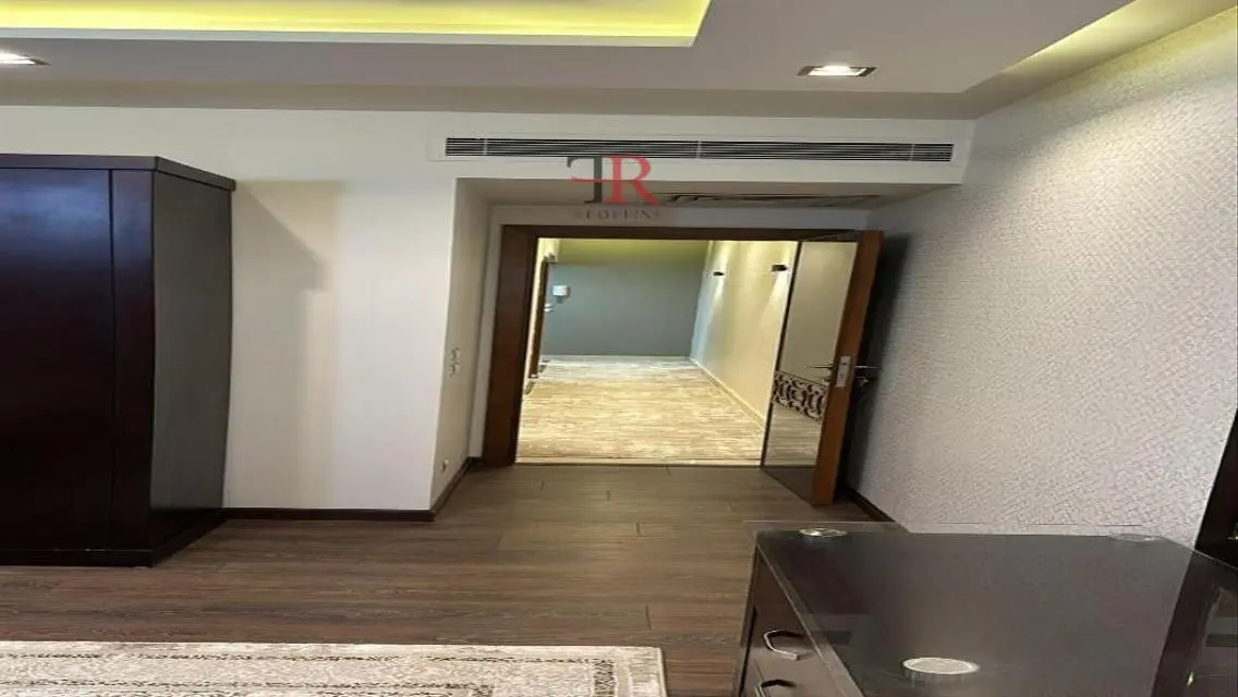 Luxury Apartment with Spacious Design - 61000 EGP