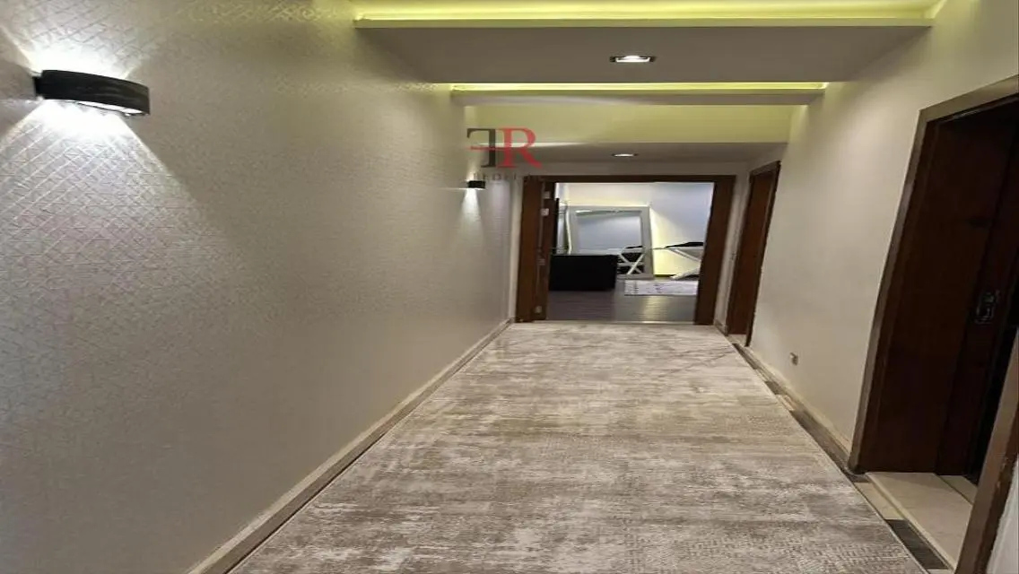 Luxury Apartment with Spacious Design - 61000 EGP