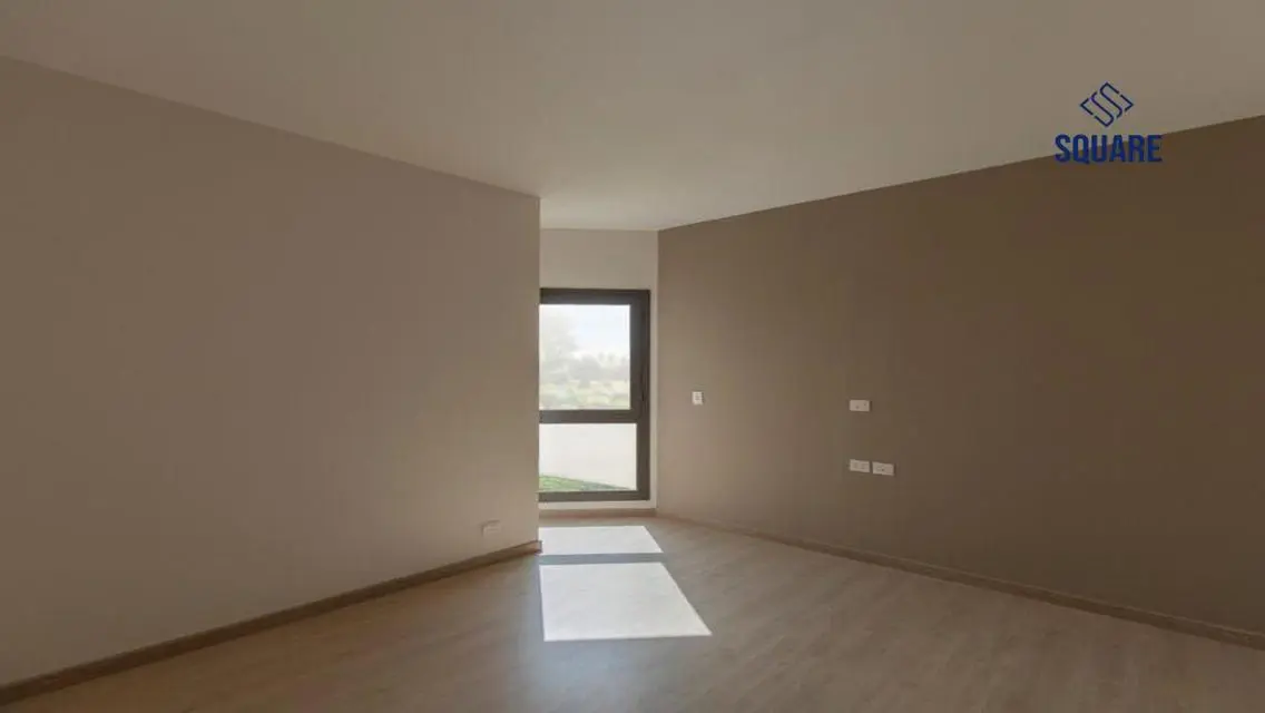 Luxury Apartment for Sale at 34 The Address East