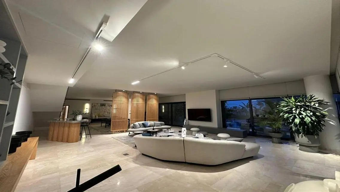 Luxury Villa for Sale with Private Pool and Garden