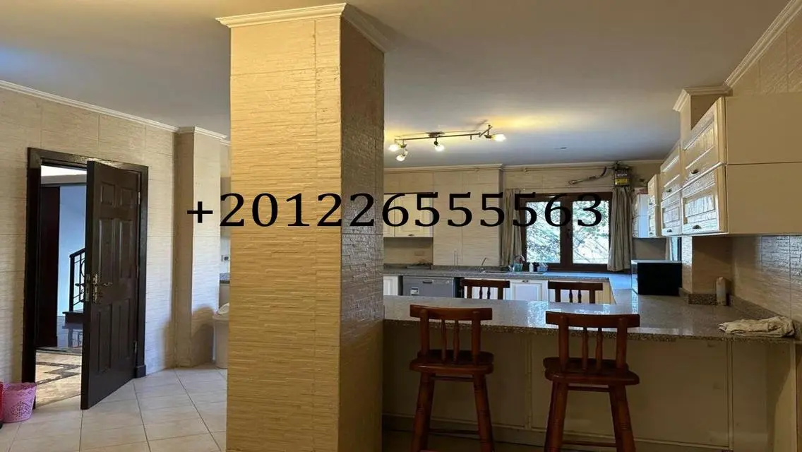 Luxury 4-Bedroom Apartment with Stunning Views