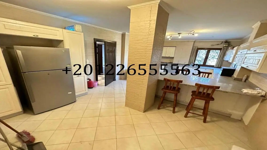 Luxury 4-Bedroom Apartment with Stunning Views