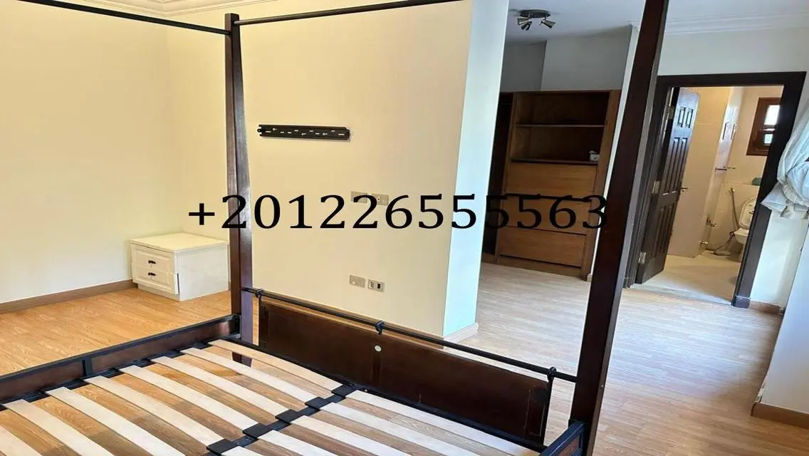 Luxury 4-Bedroom Apartment with Stunning Views