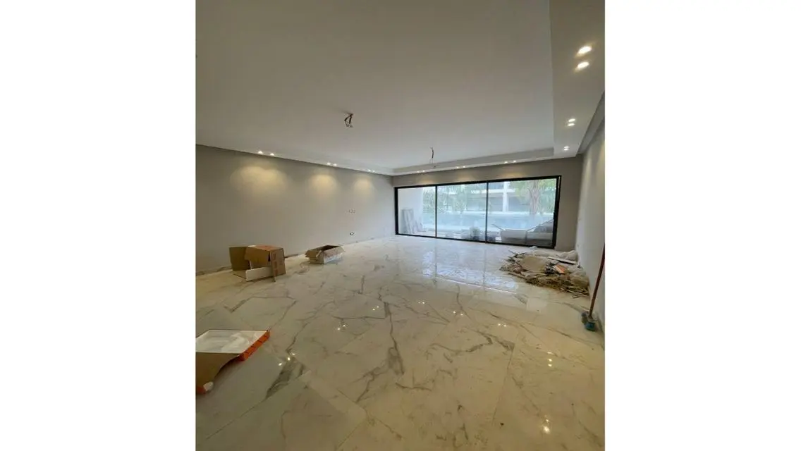 Luxury Villa with Amazing Features for Sale in Prime Location