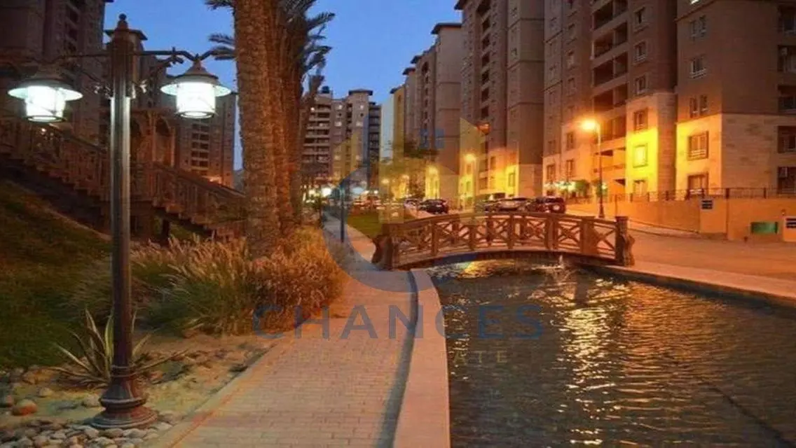 شقة فاخرة للبيع في فرص العقارات